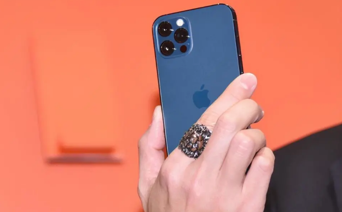 阿巴嘎苹果手机维修分享iPhone12系列重启方法教程 