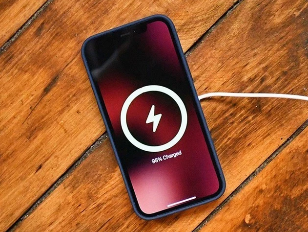 阿巴嘎苹果手机维修分享iPhone 12可以随便充电吗 